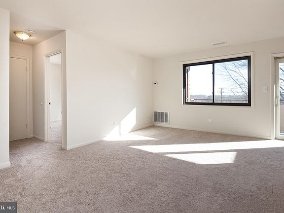 5th image of 6441 Richmond Hwy Suite 302