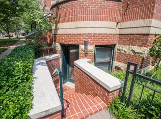 1660 N Quinn St #1660A, Arlington, VA 22209
