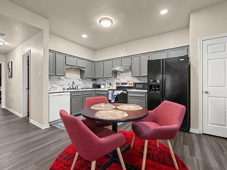 5110 Daybreak Dr — Photo 6