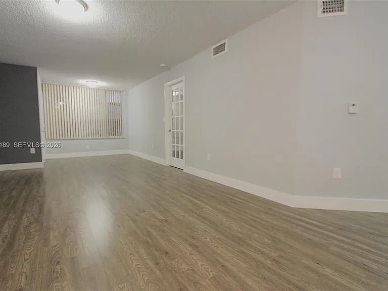 2803 N Oakland Forest Dr #108 — Photo 11