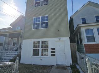 522 N Indiana Ave, Atlantic City, NJ 08401