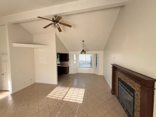 6366 N Forestiere Ave, Fresno, CA 93722