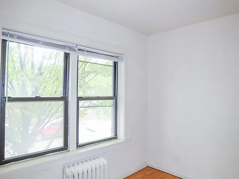 2956 N Seeley Ave #2 — Photo 7