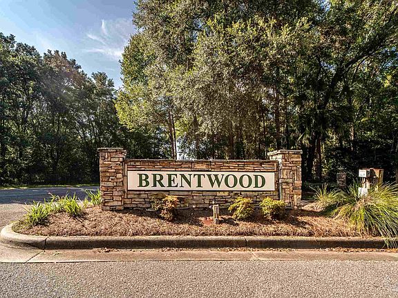 2nd image of 5038 Brookside Dr