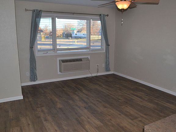 5th image of 322 6th Ave SE APT 1