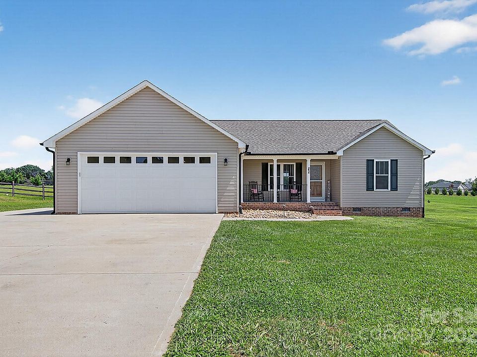 1st image of 3645 Kimber Ln