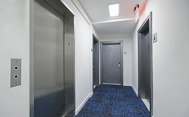 Rented by REAL New York | media 32