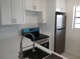 5181 W Oakland Park Blvd #305, Fort Lauderdale, FL 33313