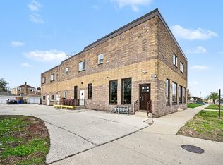 7228 39th St APT 2W, Lyons, IL 60534