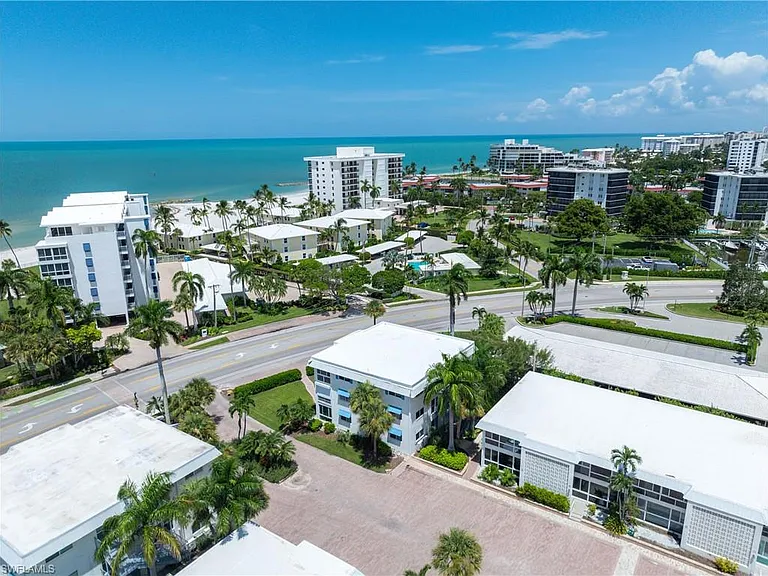 2100 Gulf Shore Blvd N #101 — Photo 28