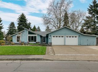 2820 SE Brodiaea Ct, Hillsboro, OR 97123