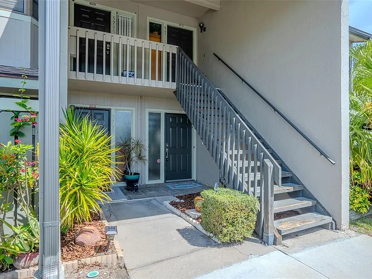 5797 Summer Side Ln #7A — Photo 1