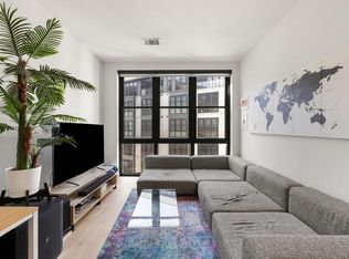 800 Embassy Dr APT 413, Austin, TX 78702