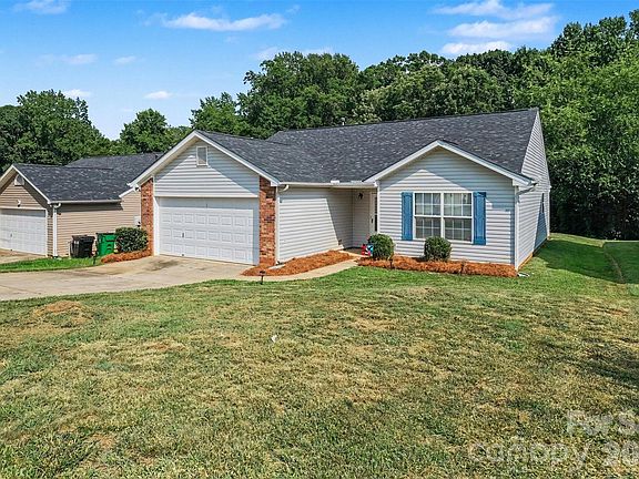 3rd image of 1505 Clooney Ln