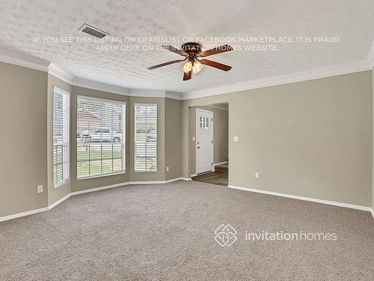4927 Windsor Downs Ln — Photo 3