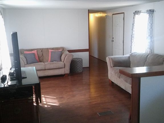 2nd image of 1401 N 3rd St Lot 90