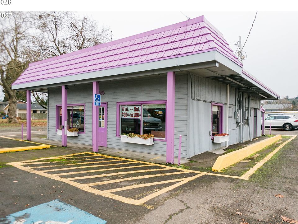 1st image of 4265 Main St