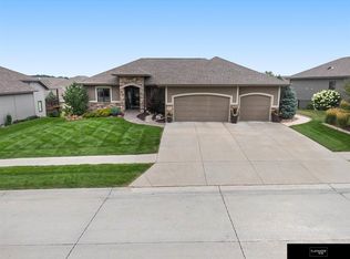 1709 N 196th St, Elkhorn, NE 68022
