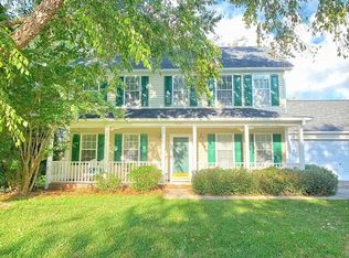 1056 Wayfarer Ln, Charleston, SC 29412