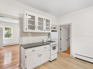 31 Hunting St #2, Cambridge, MA 02141