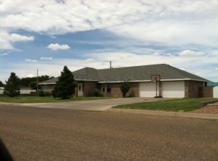 309 E 16th St, Portales, NM 88130