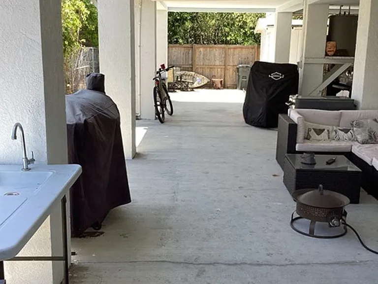 H16 Miriam St — Photo 18