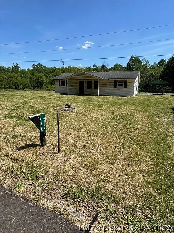 4104 N Blanton Road photo 1