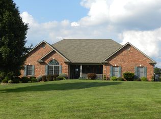 114 Cedar Dale Ct, Shepherdsville, KY 40165