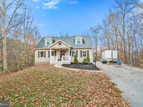 16300 Kaiser Ct, Hagerstown, MD 21740