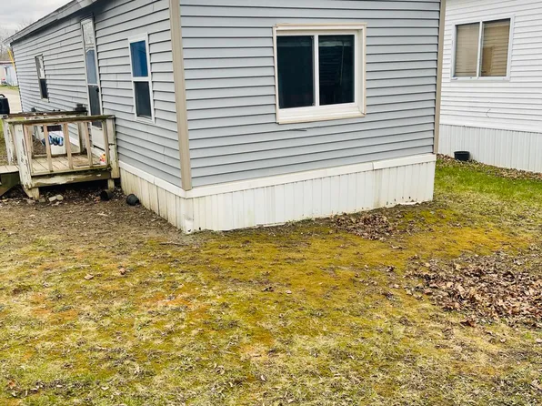 681 Main Road N #9, Hampden, ME 04444