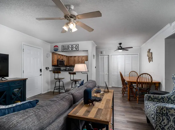 120 15th St E APT 207, Tuscaloosa, AL 35401