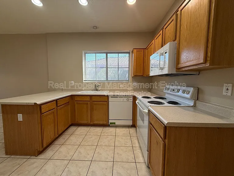 40517 N Territory Trl — Photo 9
