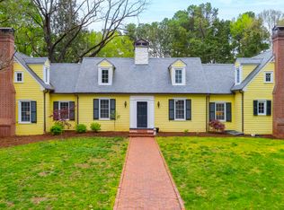610 Greenwood Rd, Chapel Hill, NC 27514