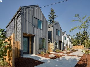 5821 SE Liebe St, Portland, OR 97206