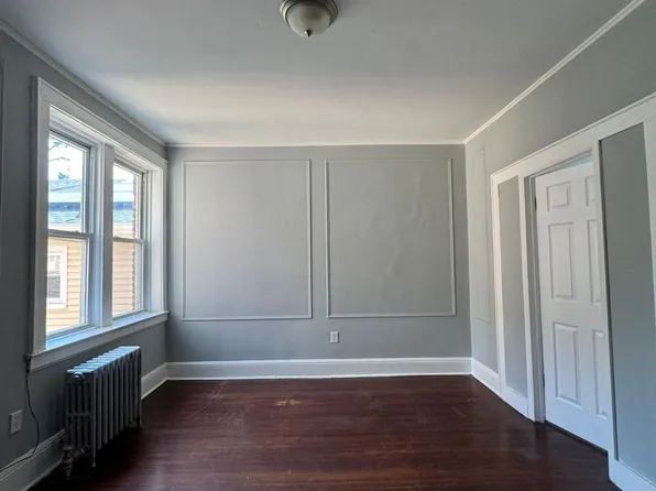 372 S 20th St, Newark, NJ