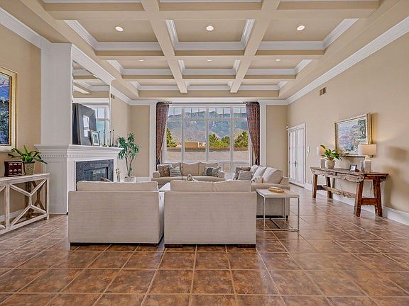 4th image of 13401 Pino Canyon Pl NE