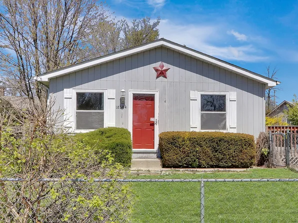 18544 W Main St, Grayslake, IL 60030