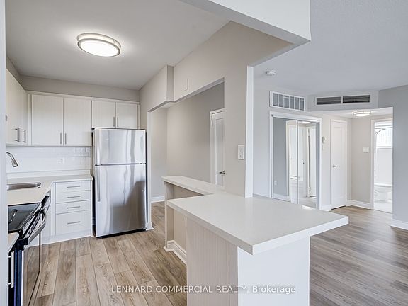 5th image of 60 Pleasant Blvd #2806