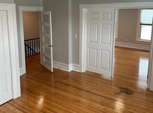 9 West St APT 2, Whitesboro, NY 13492