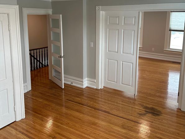 9 West St APT 2