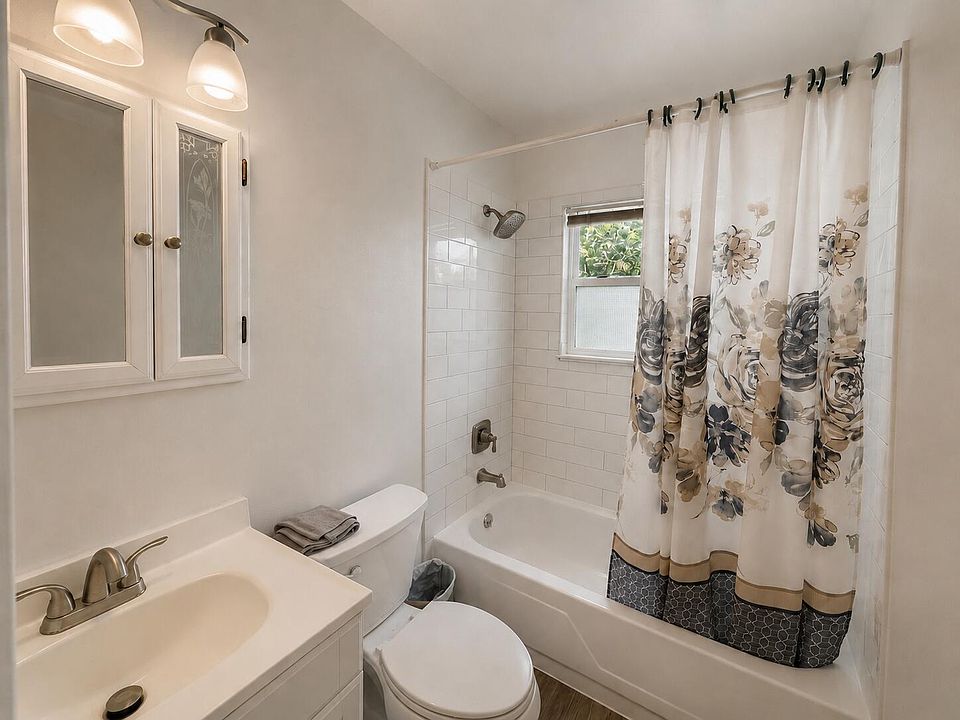 1546 Zarieda St, photo 8