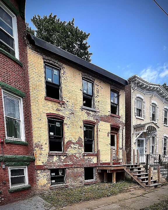 1st image of 129 Johnston St