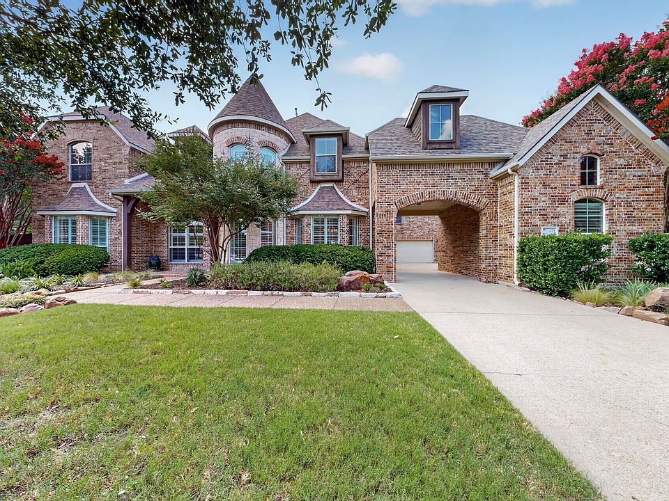 1st image of 621 Blue Flumar Ct