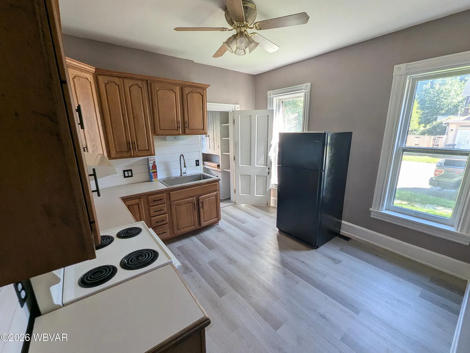 3 bed, 1410 sqft, $1,200 — Photo 4