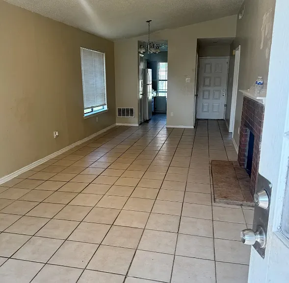 5617 Mansfield Rd — Photo 8