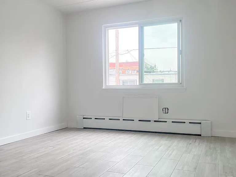 82 Bleecker St #2 — Photo 5