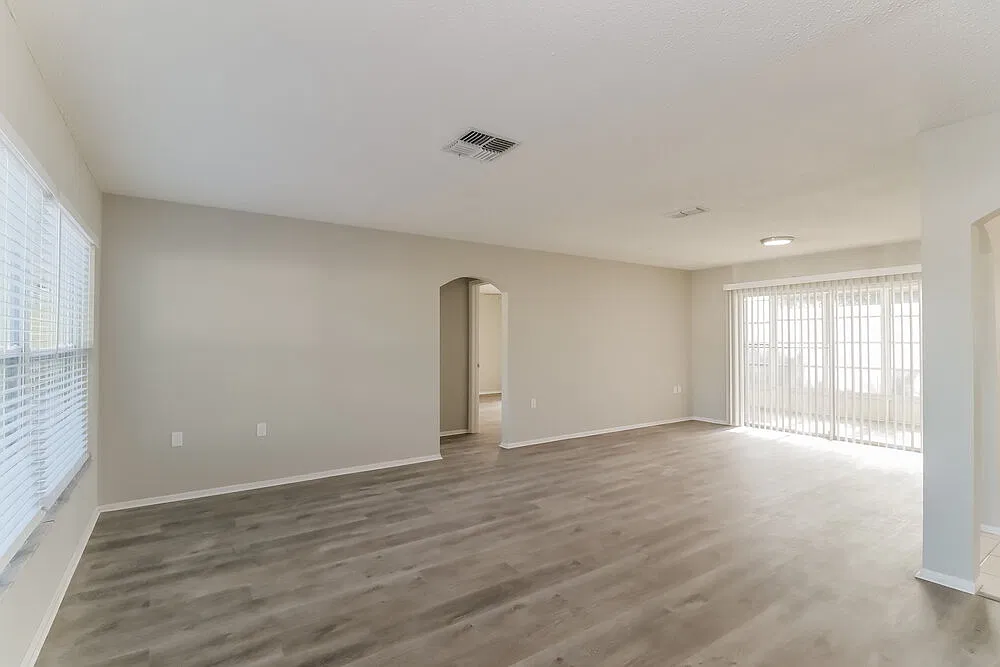 2 bed, 2.0 bath, 1472 sqft, $1,765 — Photo 4