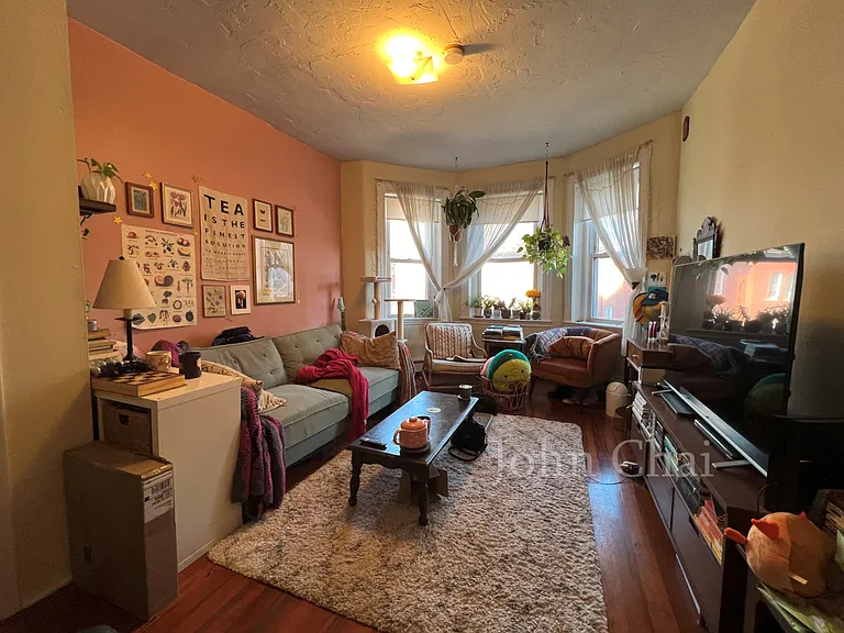 73 S Huntington Ave #1 — Photo 4