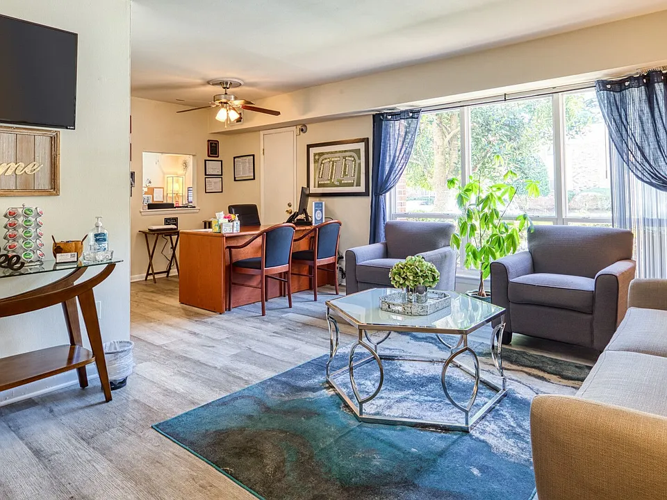 Wellington at Western Branch Apartments
