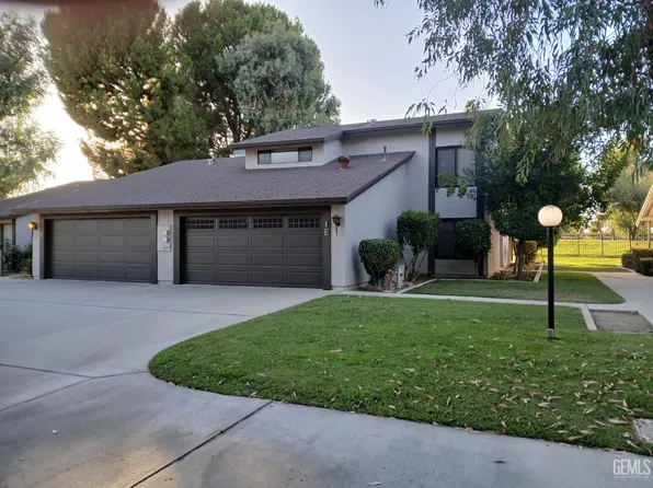 5900 Kirkside Dr APT E, Bakersfield, CA 93309